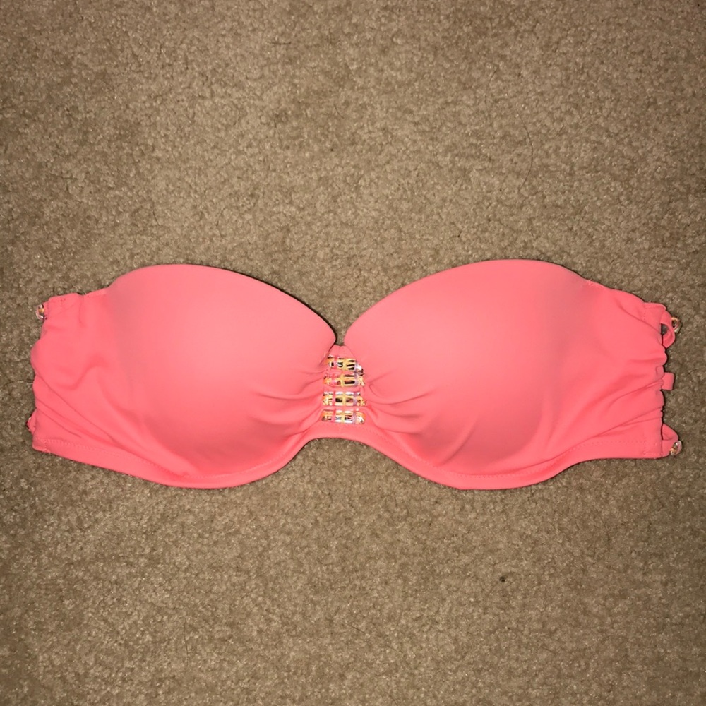 Victoria’s Secret Bikini Top